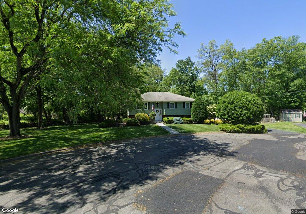 24 Thomsen Cir, Pearl River, NY 10965 - photo 1