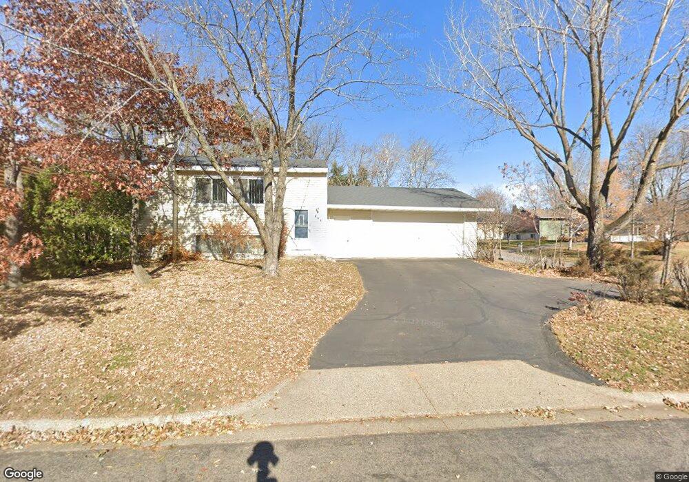 823 11th St N, Sauk Rapids, MN 56379 - photo 1