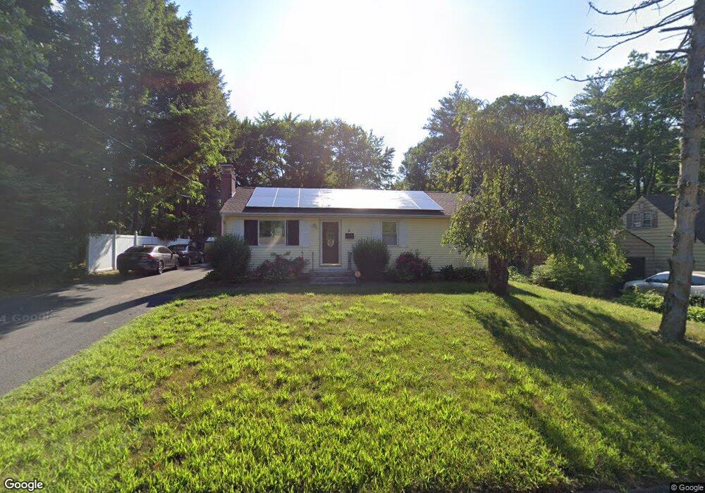 8 Pine Meadow Ln, Bloomfield, CT 06002 - photo 1