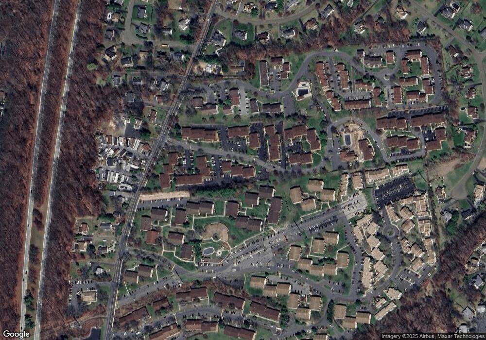 126 Richard Ct unit 12F, Pomona, NY 10970 - photo 1