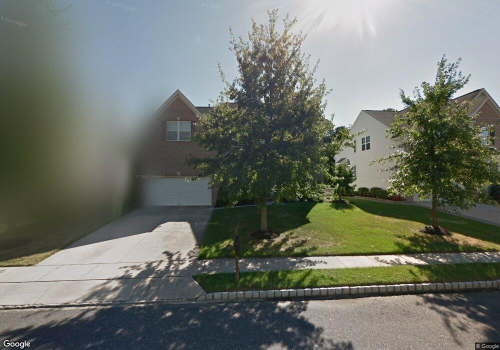 92 Hillside Ln, Mount Laurel, NJ 08054 - photo 1