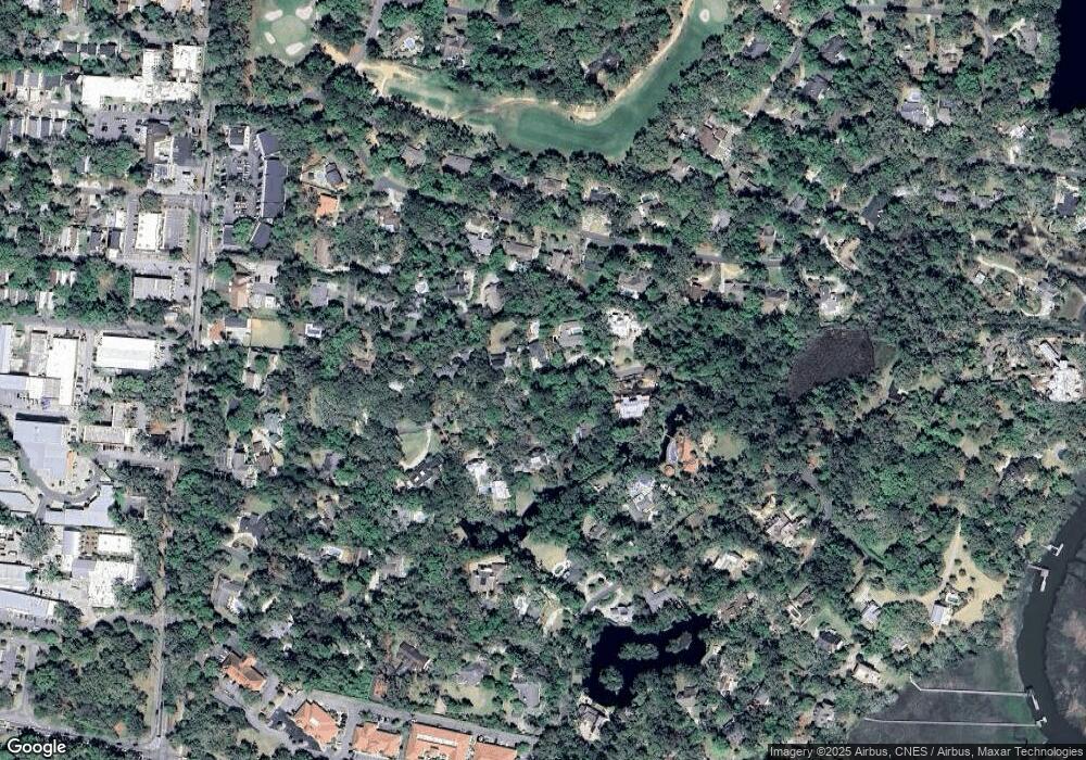 15 1/2 Tanglewood Rd, Saint Simons Island, GA 31522 - photo 1