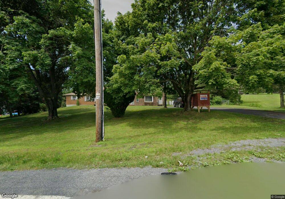 2701 Gilbert Rd, Effort, PA 18330 - photo 1