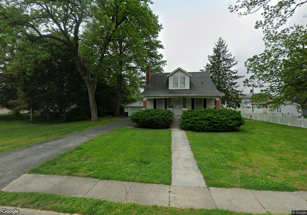 106 S Edison St, Freeburg, IL 62243 - photo 1