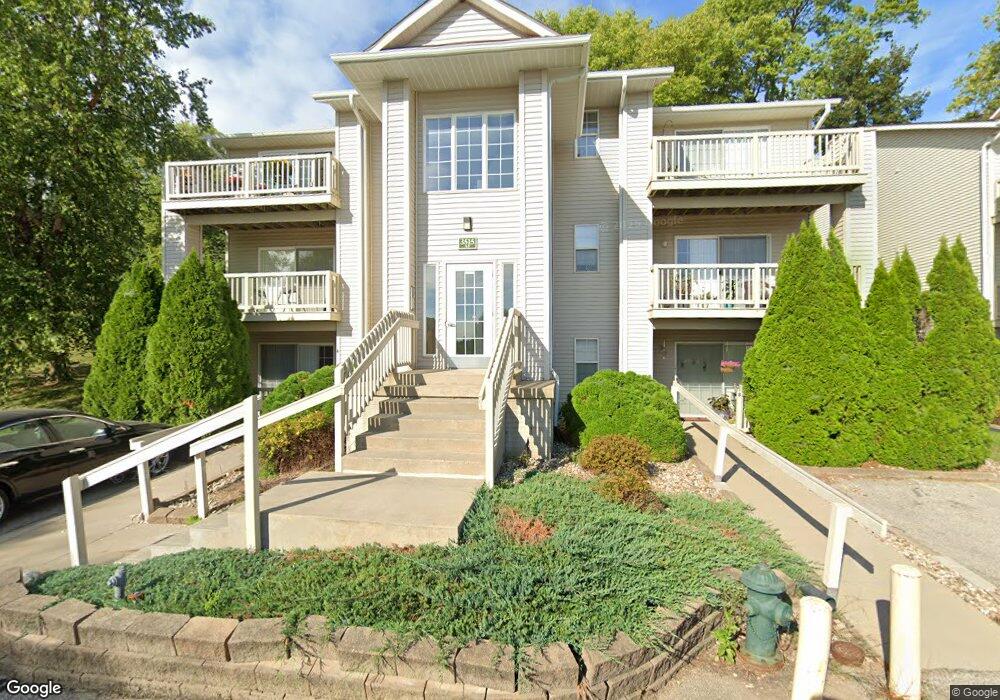 3515 E Ave NW unit 3515B, Cedar Rapids, IA 52405 - photo 1