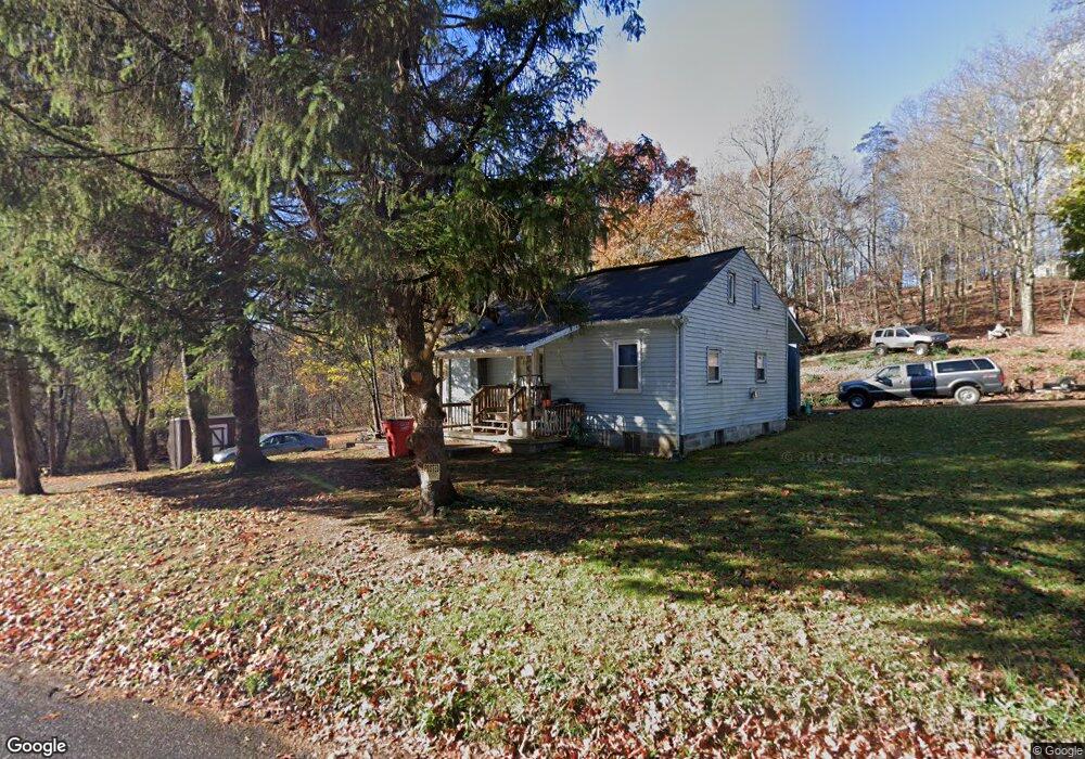 696 Householder Rd, Hedgesville, WV 25427 - photo 1