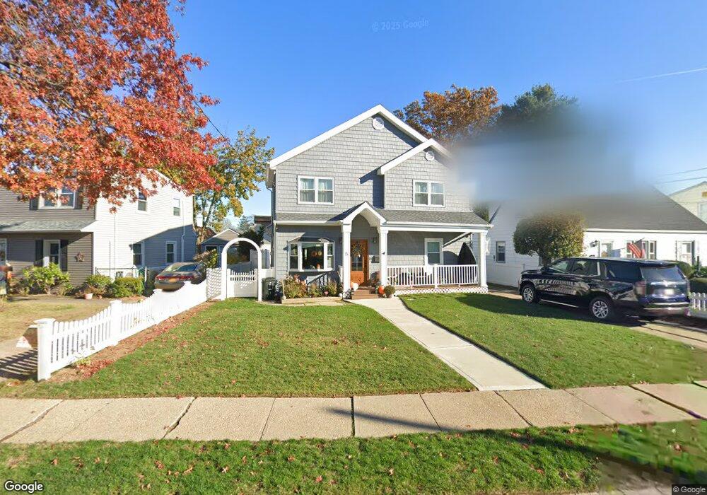 15 Horton Rd, Valley Stream, NY 11581 - photo 1