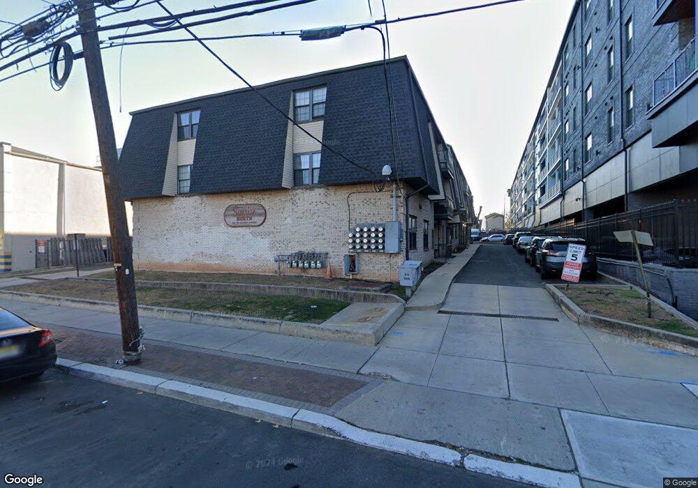 715 Newark Ave unit 721, Elizabeth, NJ 07208 - photo 1