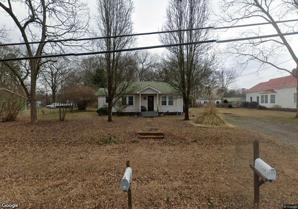 256 Sims St, Maysville, GA 30558 - photo 1