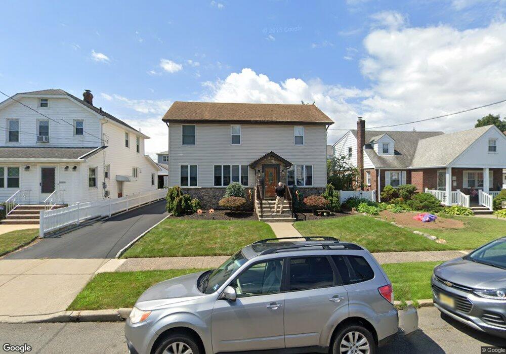 136 Page Ave, Lyndhurst, NJ 07071 - photo 1