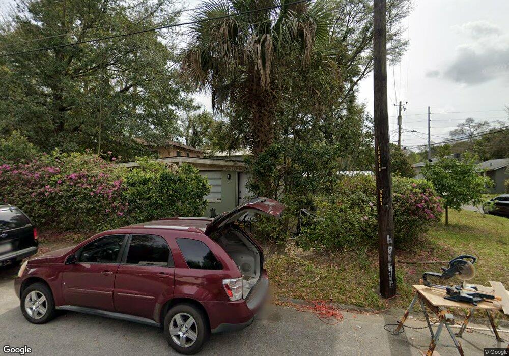 121 W 60th St, Savannah, GA 31405 - photo 1