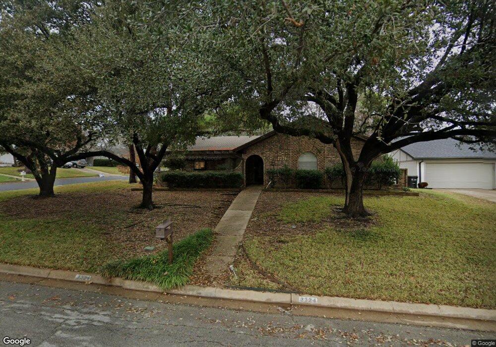 2224 Cambridge Dr, Hurst, TX 76054 - photo 1