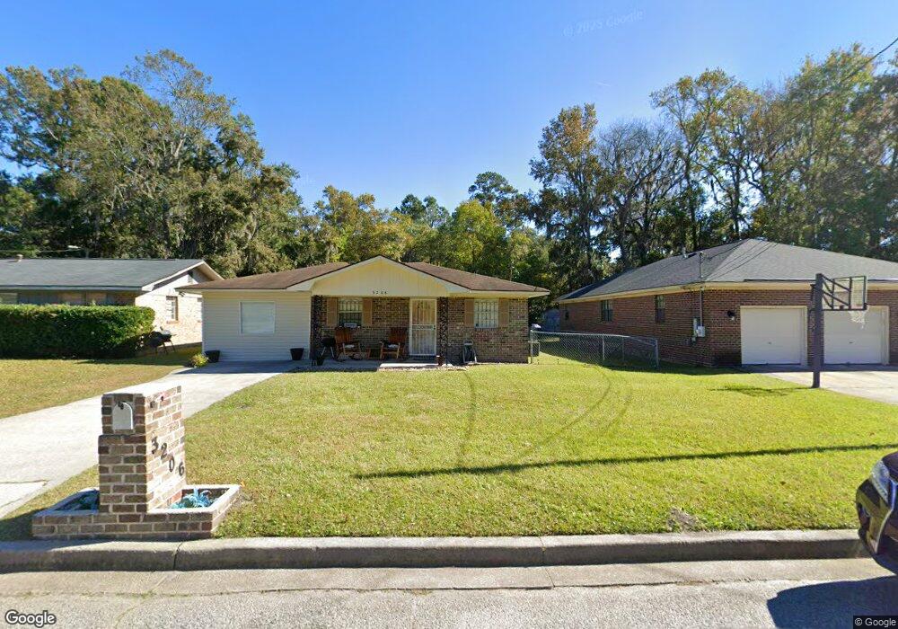 3206 Iantha St, Savannah, GA 31404 - photo 1