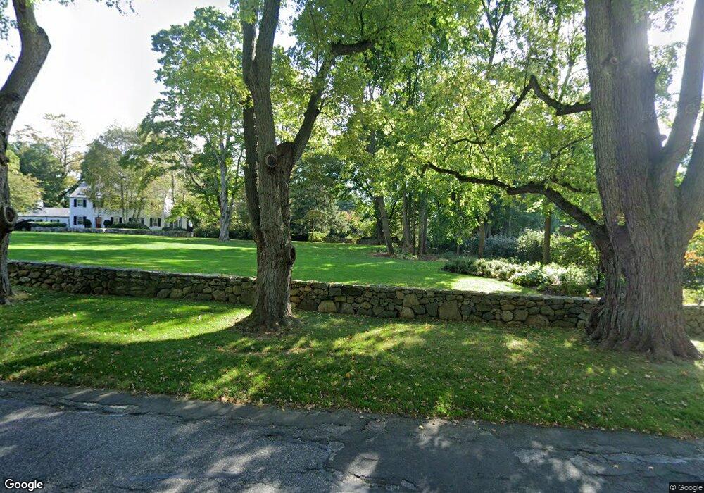 539 Weed St, New Canaan, CT 06840 - photo 1