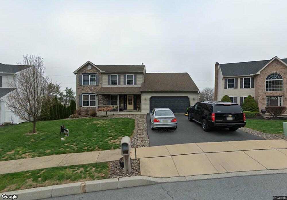 903 Kate Dr, Reading, PA 19608 - photo 1