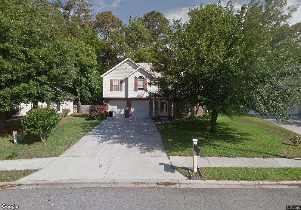 215 Fish Hawk Ln, Savannah, GA 31410 - photo 1
