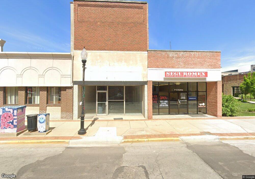 33 S Broadway, Aurora, IL 60505 - photo 1