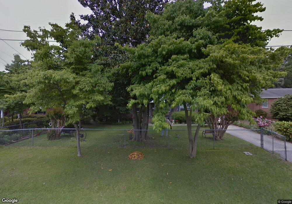 511 Lyttleton St, Camden, SC 29020 - photo 1