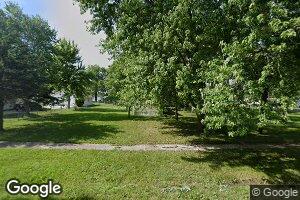 910 W F St, Wymore, NE 68466