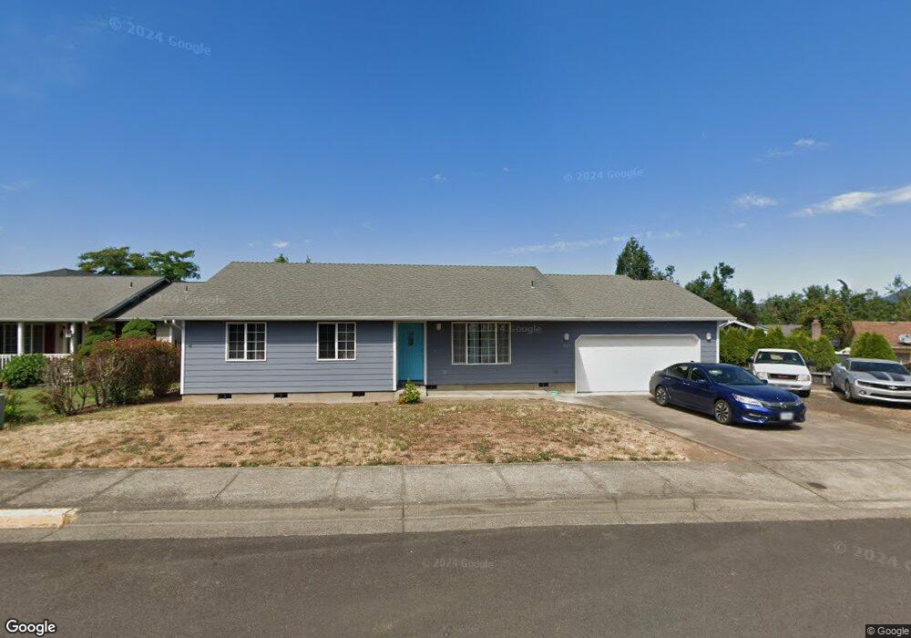 555 Spruce Ct, Creswell, OR 97426 - photo 1