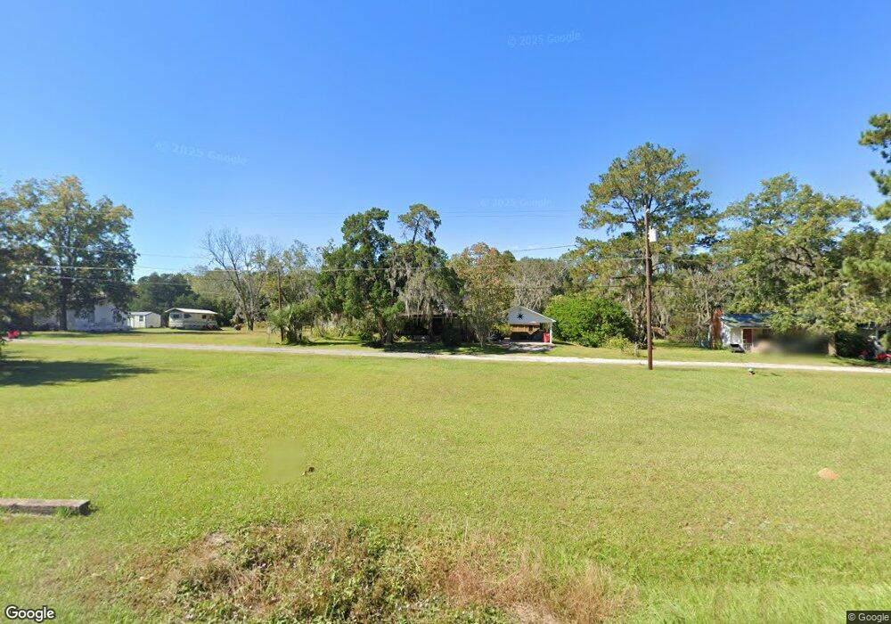 811 Hendry St, Blackshear, GA 31516 - photo 1