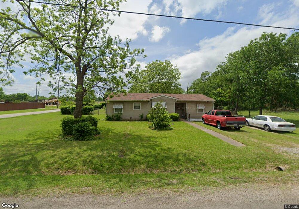 1301 N Breckenridge St, Ennis, TX 75119 - photo 1