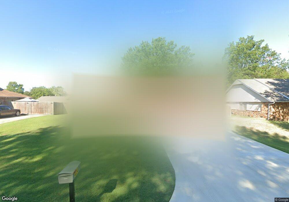 404 N Fir Ave, Broken Arrow, OK 74012 - photo 1