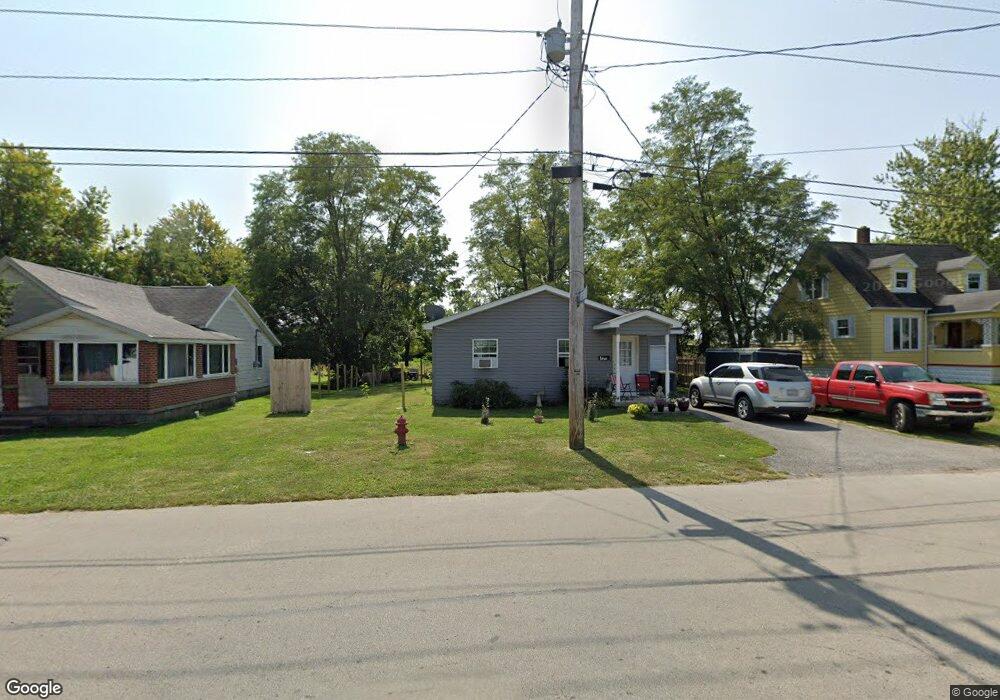 137 E South St, Tipton, IN 46072 - photo 1