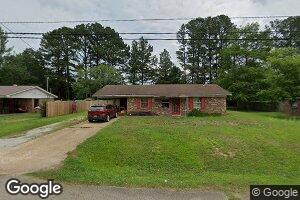 268 E Valley Dr, Pontotoc, MS 38863