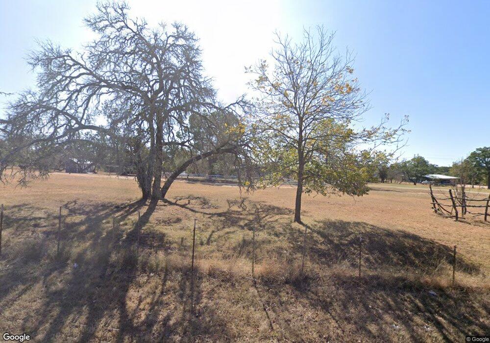 2475 W Live Oak St, Fredericksburg, TX 78624 - photo 1