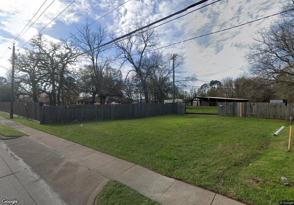 8801 N Houston Rosslyn Rd, Houston, TX 77088 - photo 1