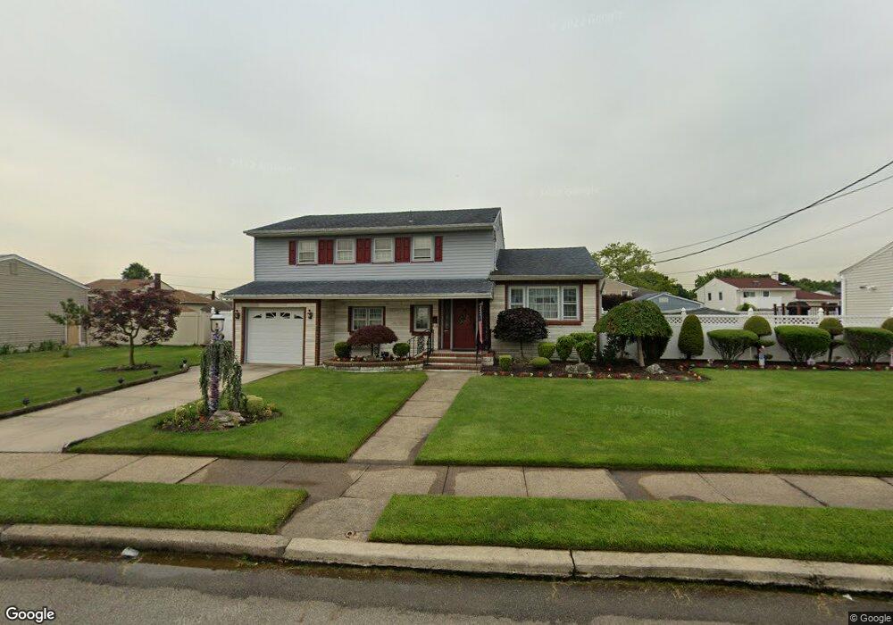 20 Majestic Dr, Port Reading, NJ 07064 - photo 1