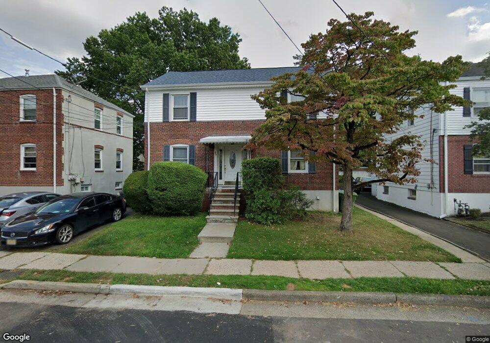 527 Rosewood Terrace unit 2, Linden, NJ 07036 - photo 1