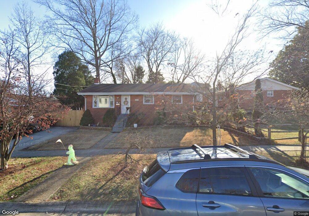 5110 Bangor Dr, Kensington, MD 20895 - photo 1