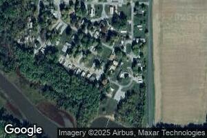 21952 N Harbor Dr, Carlyle, IL 62231