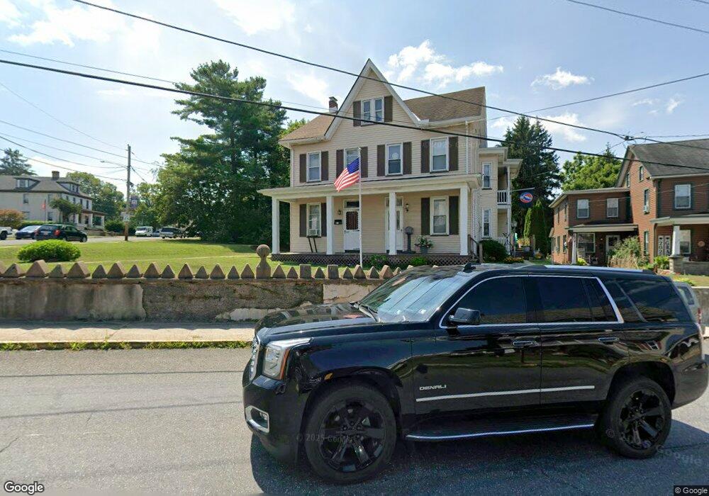 305 Bridge St, Lehighton, PA 18235 - photo 1