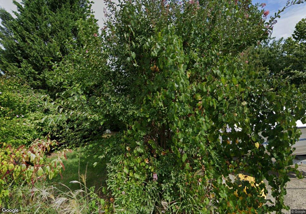 8577 Bay Rd, Pasadena, MD 21122 - photo 1