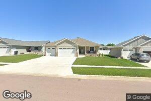 124 E Chapelwood Dr, Brandon, SD 57005