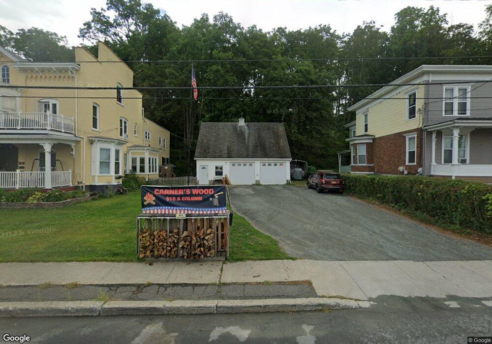 58 N Main St, Castleton On Hudson, NY 12033 - photo 1