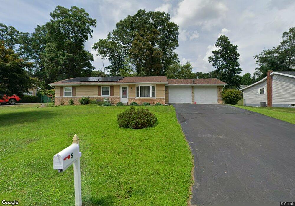 5 Terrace Dr, Mountain Top, PA 18707 - photo 1