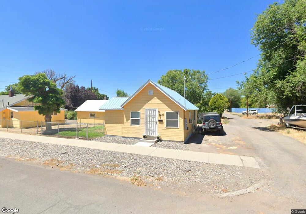 1220 Martin St, Klamath Falls, OR 97601 - photo 1