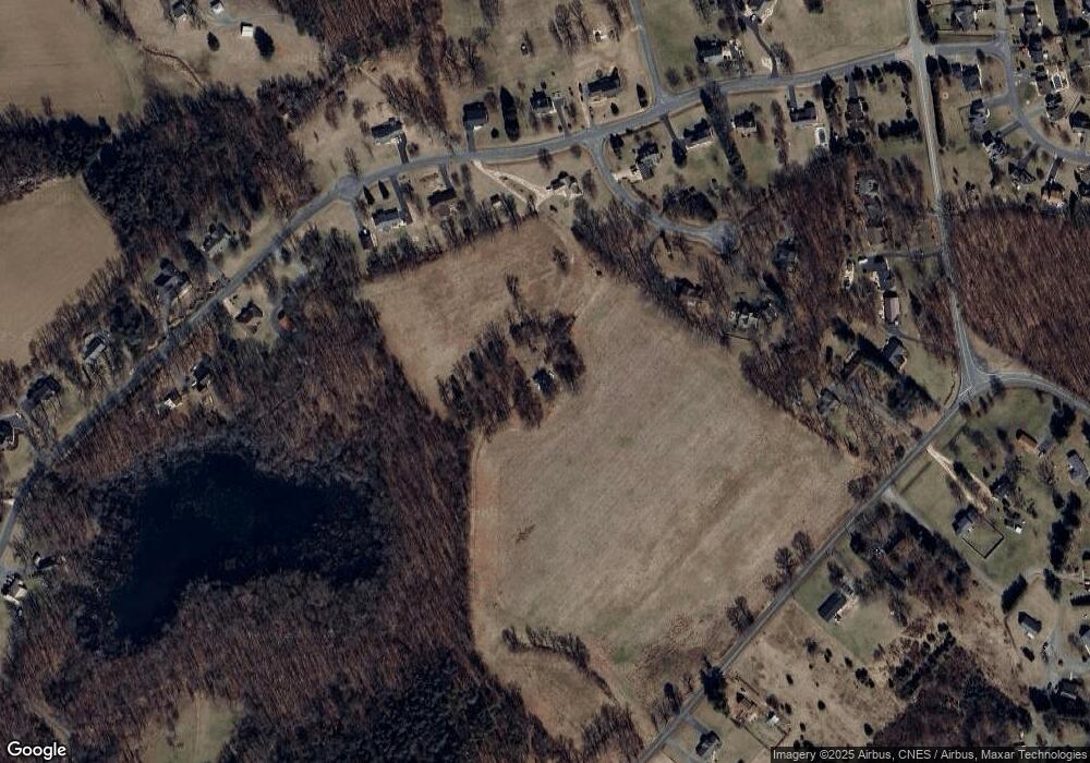 979 Cold Springs Rd, Stuarts Draft, VA 24477 - photo 1