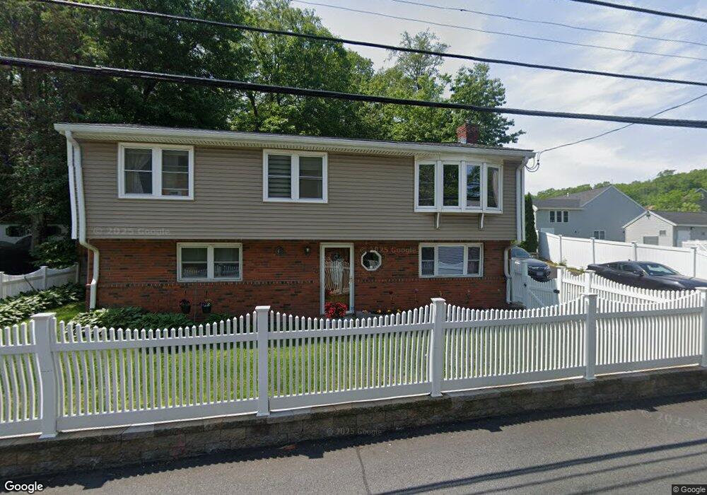 122 Bartholomew St, Peabody, MA 01960 - photo 1