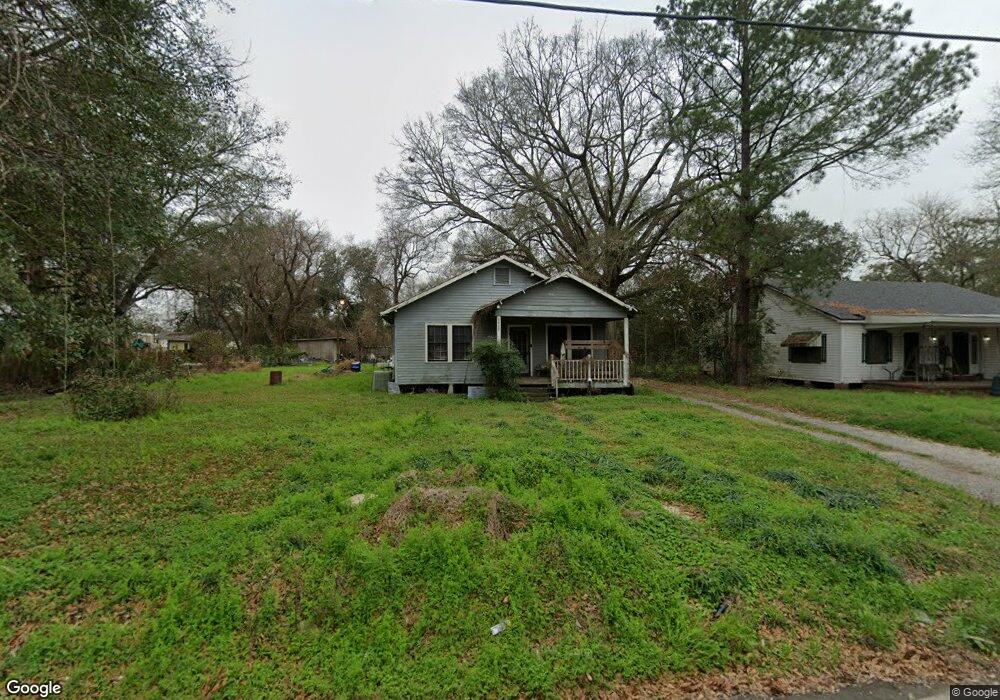 1412 E Main St, New Iberia, LA 70560 - photo 1