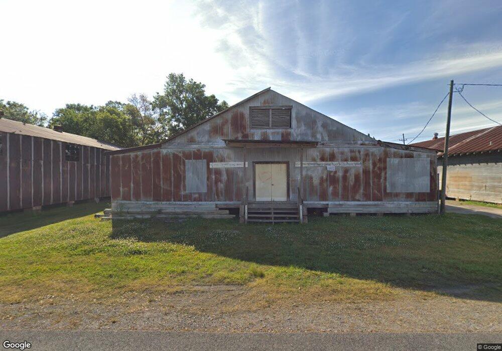 102 Perry St, New Iberia, LA 70560 - photo 1