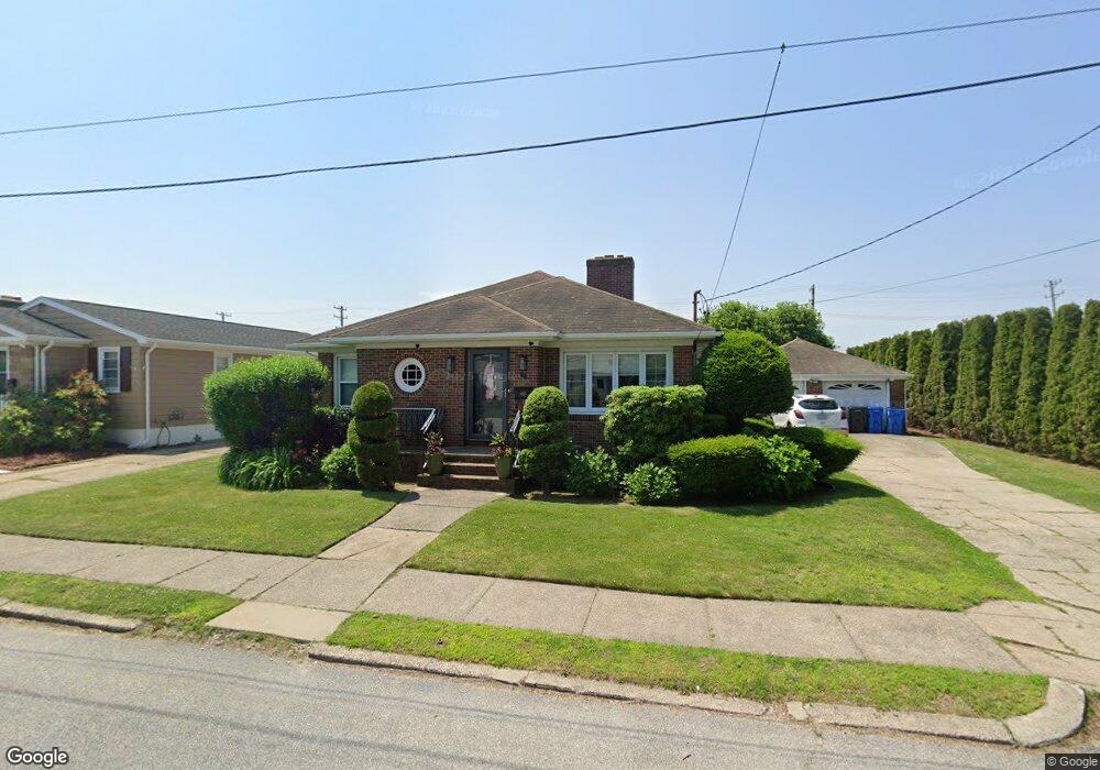 88 Flint Ave, Cranston, RI 02910 - photo 1