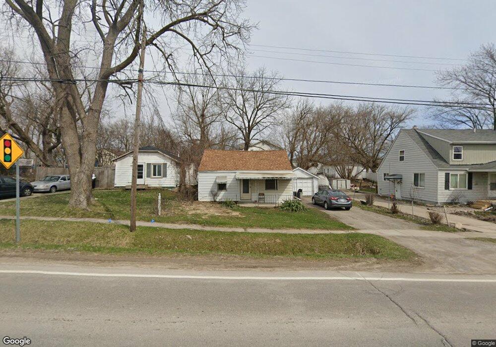 2039 S Graham Rd, Flint, MI 48532 - photo 1