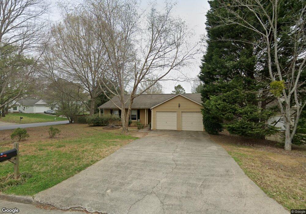 300 Stable Ln, Alpharetta, GA 30022 - photo 1