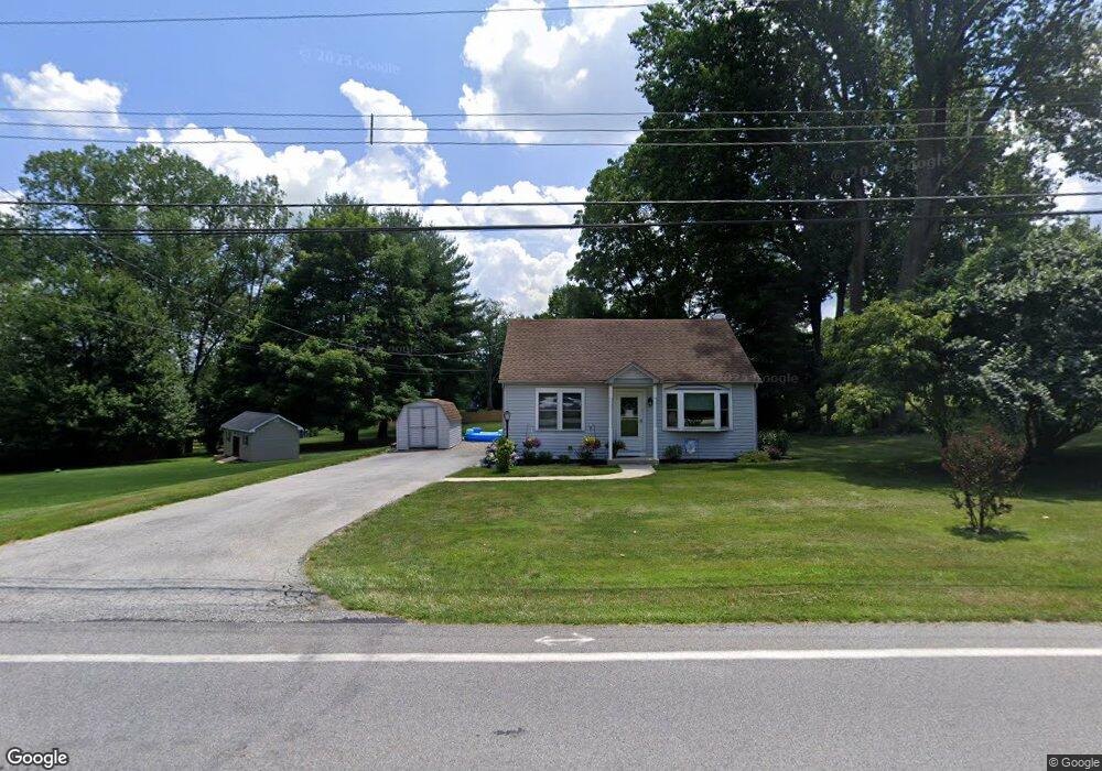 932 Wawaset Rd, Kennett Square, PA 19348 - photo 1