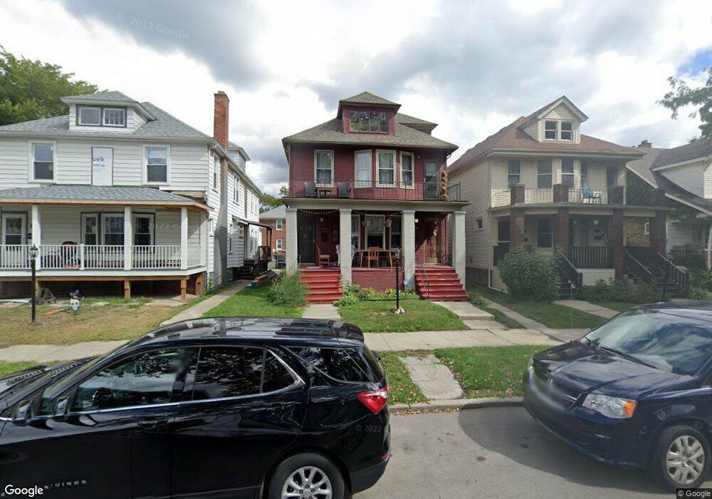 1044 Wayburn St unit Bldg-Unit, Grosse Pointe, MI 48230 - photo 1